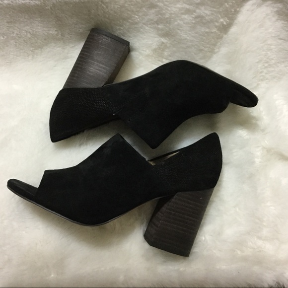 Franco Sarto suede block heel sandal